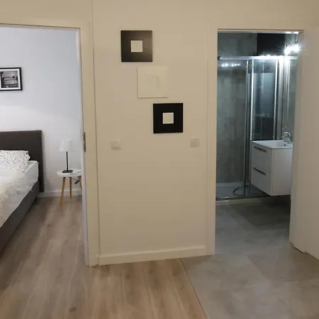 Bj Jagiellońska 11 Apartament *